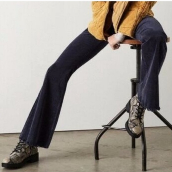 New Chelsea & Violet Snake Print Leather Heels Boots Sz 8.5 - Picture 2 of 15